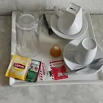Jolie Confortable Proche De L'aéroport Séjour chez l'habitant *