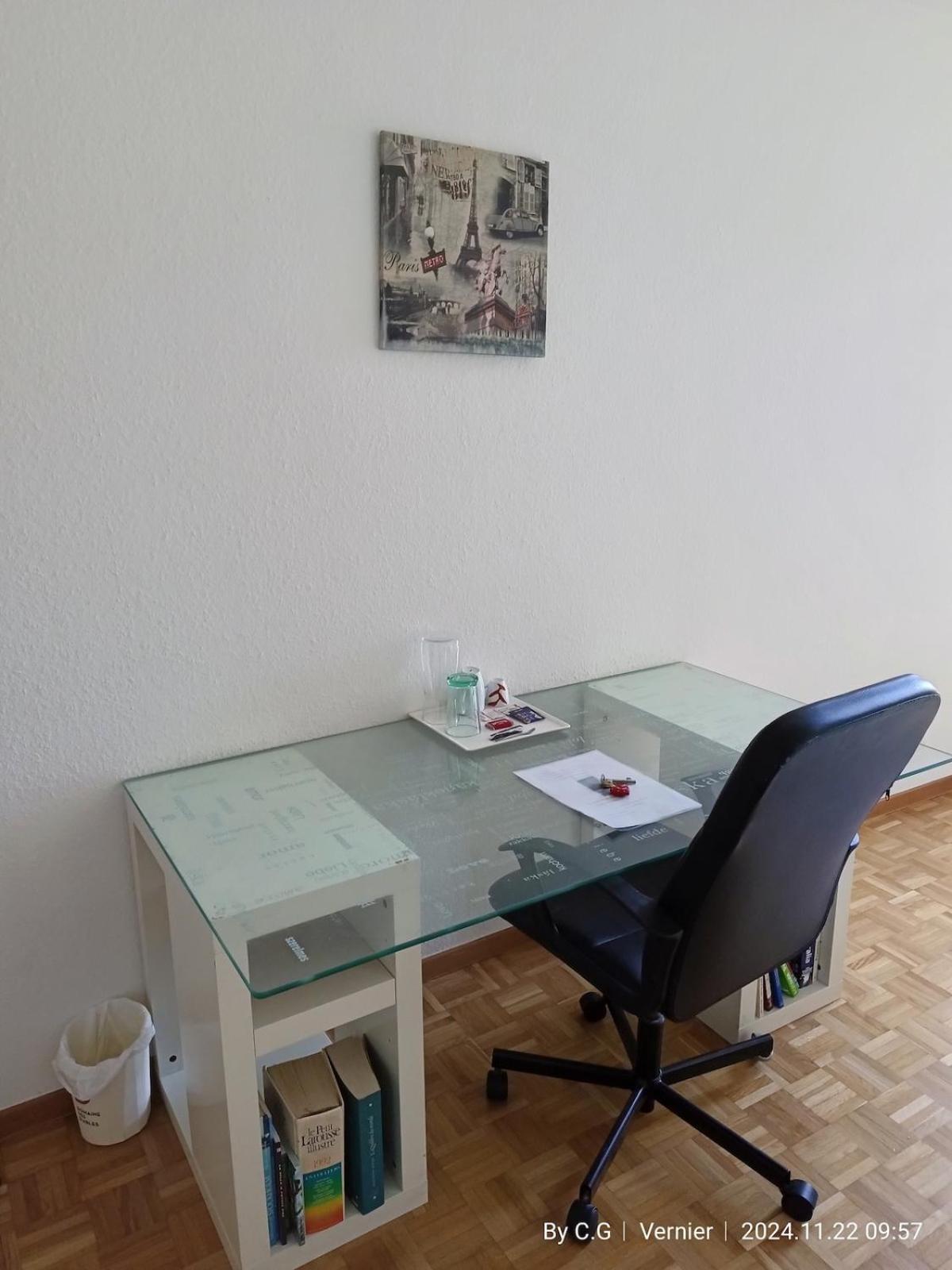 Séjour chez l'habitant Jolie Confortable Proche De L'aéroport